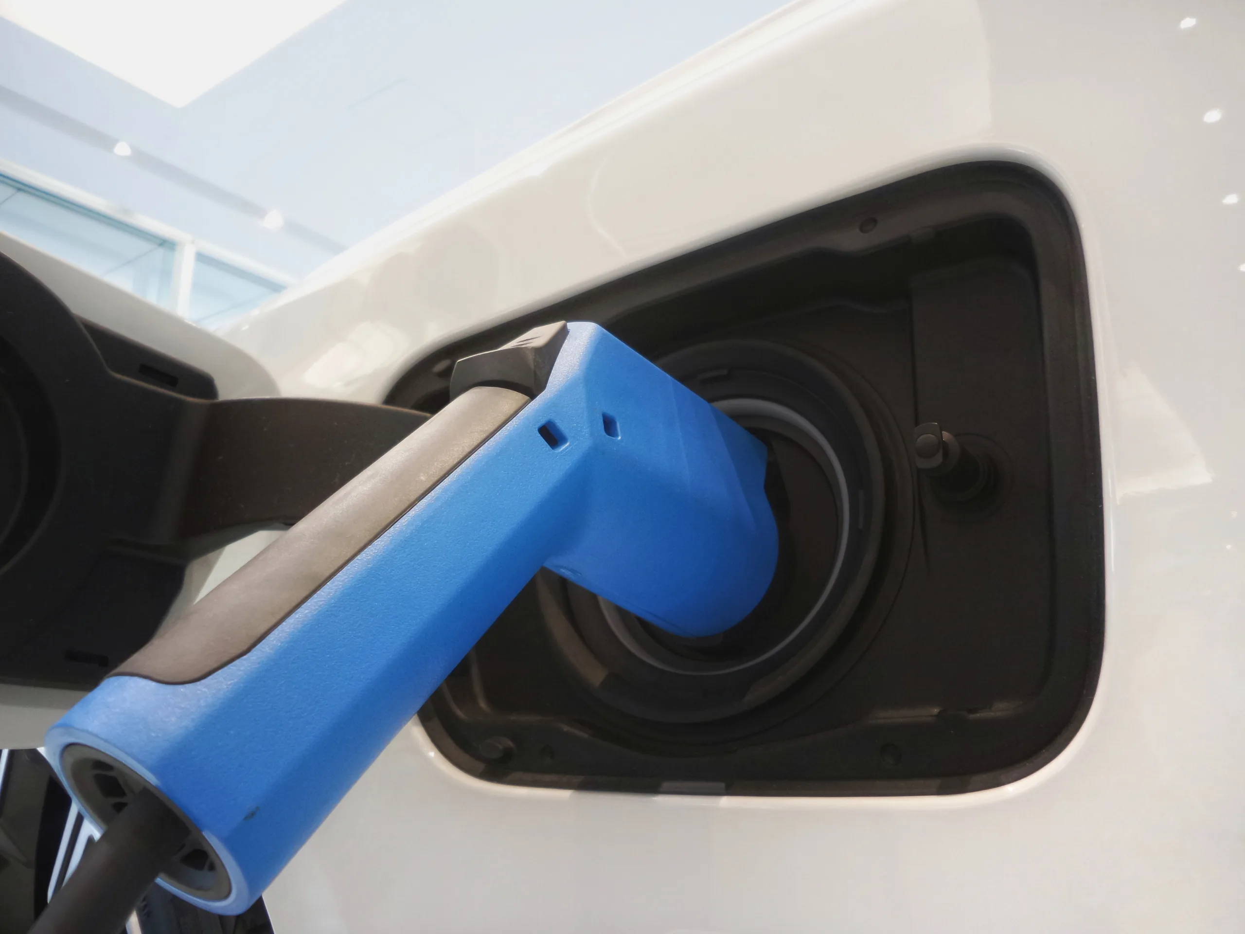 BYD surpasses Tesla in car sales